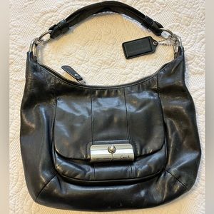 Black leather Coach shoulder bag - light blue interior
